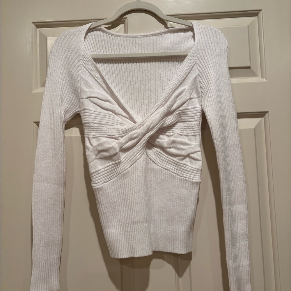 Elegant White Women's Sweater - Crew Neck